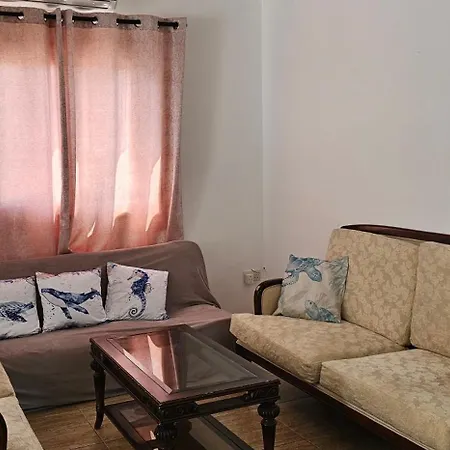 Diver's Den * Protaras